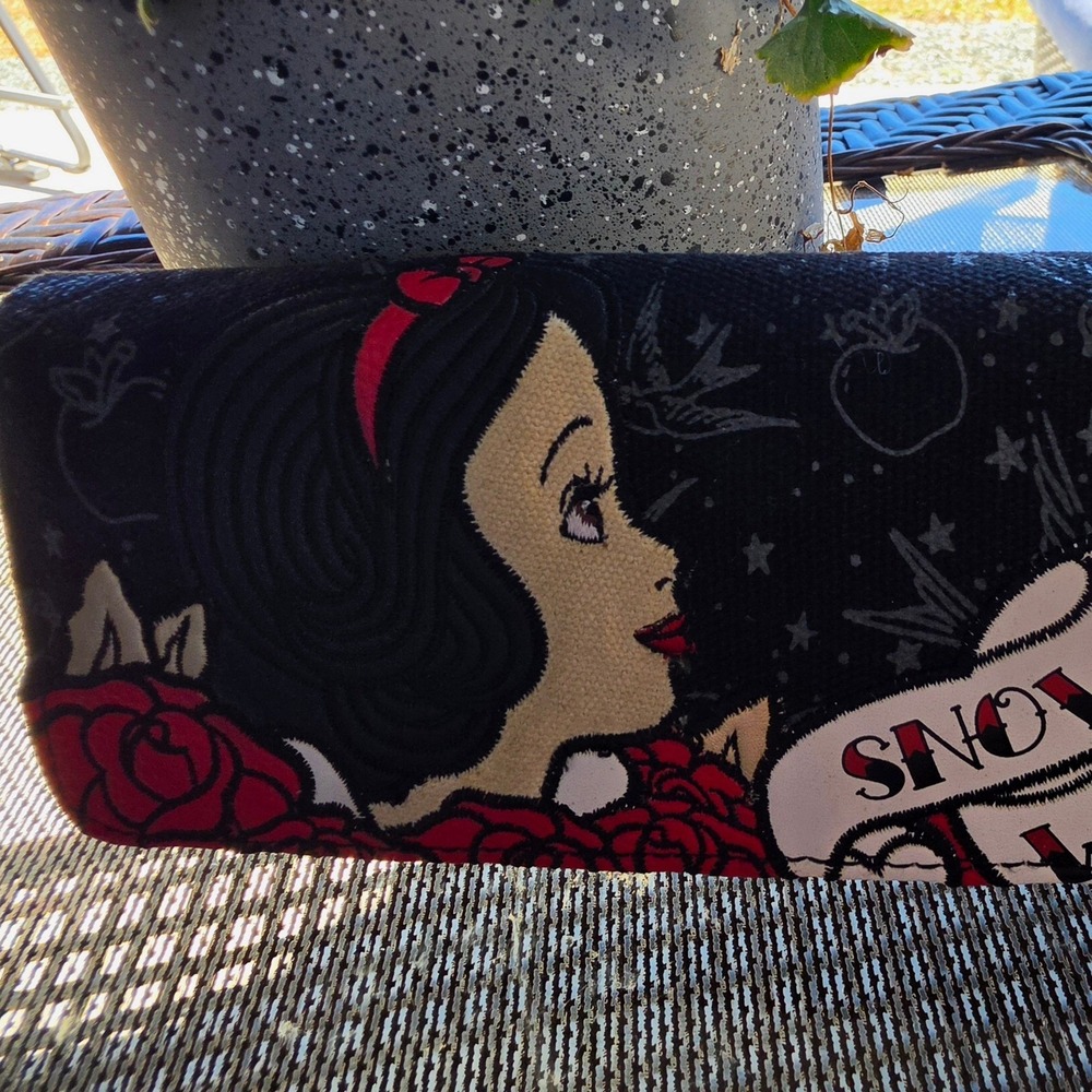 RARE OG Disney Loungefly Snow White Tattoo Flash Flap Wallet NWOT